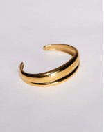 Neck on the Line chunky molten bangle in gold plated