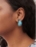 valley curved earrings with turquoise stone in silver