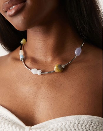necklace with abstract bead detail in silver tone