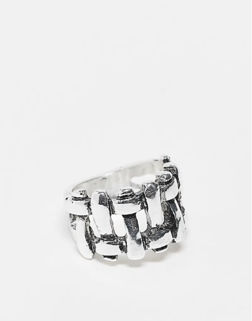 unisex ring with weave detail in burnished silver