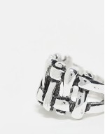 unisex ring with weave detail in burnished silver